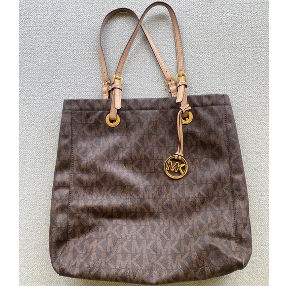 Michael Kors Handbags - Michael Kors Tote Women Large Brown Signature Logo Fulton Shoulder Bag Monogram